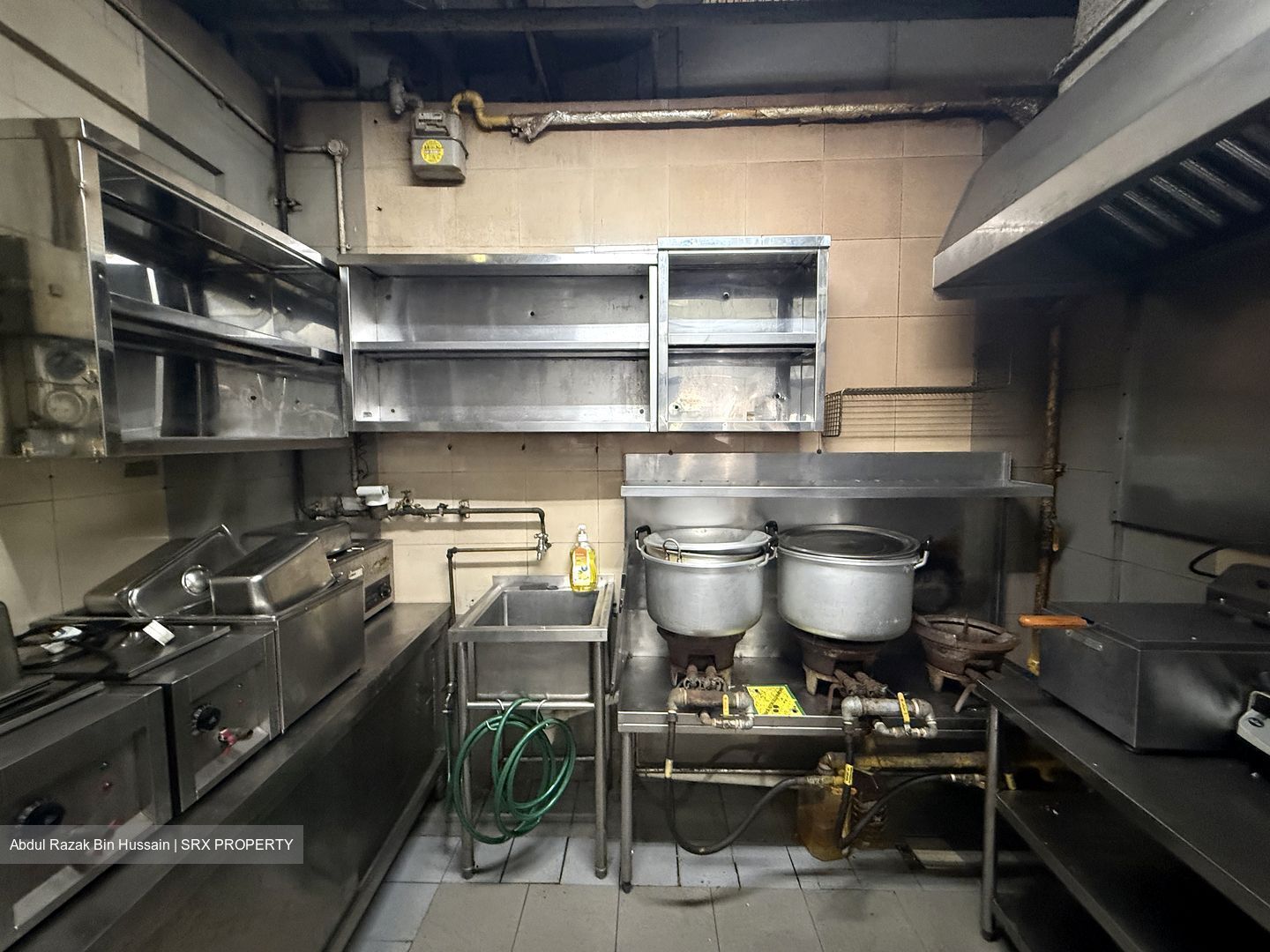 Tampines Street 11 (D18), Retail #636126221